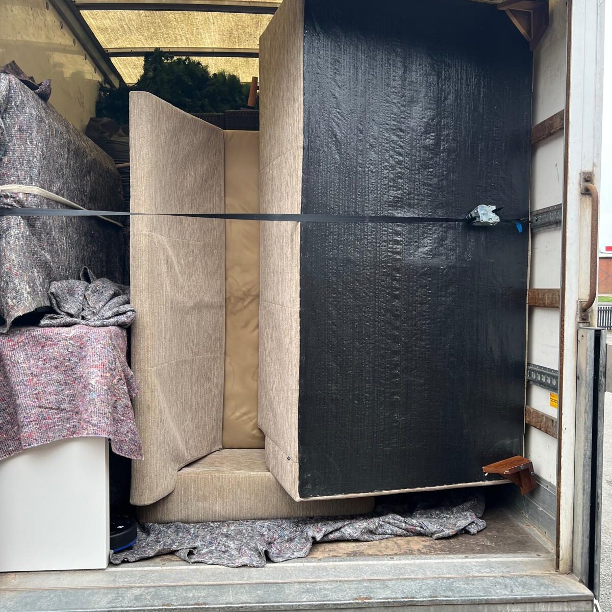 WhatsApp Image 2024-04-29 at 14.54.34